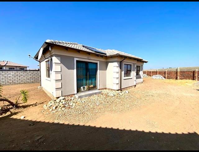 3 BEDROOM PROPERTY TO RENT IN AZAADVILLE GARDENS